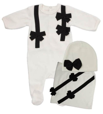 White Sweet Chic Bows Layette Set