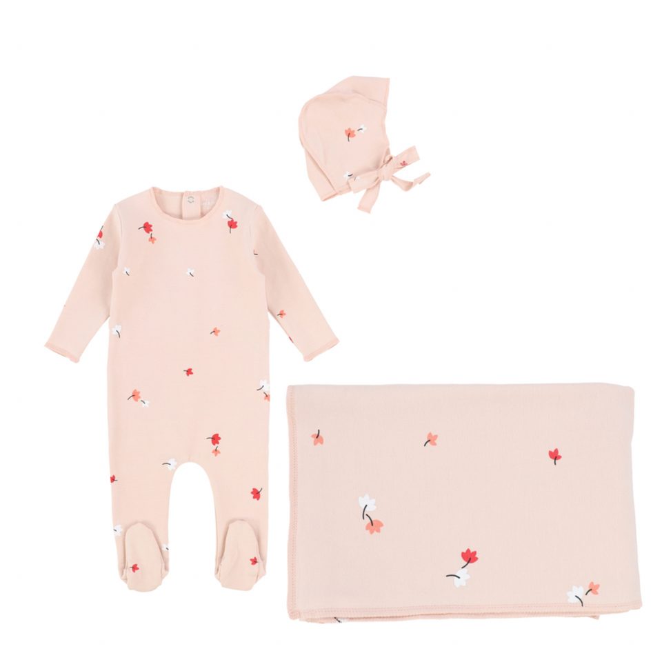 Blush Clover Layette Set