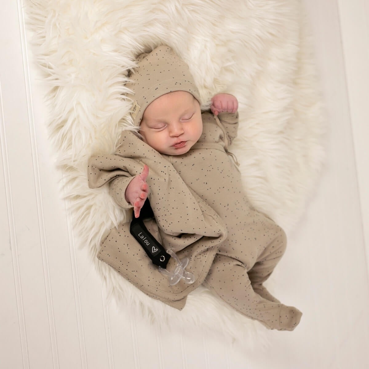 Dark Sand Tie Footie Layette Set